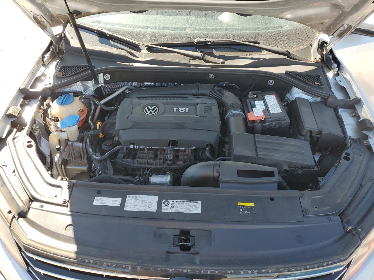 2017 Volkswagen Passat S VIN: 1VWAT7A32HC030685 Lot: 83847145