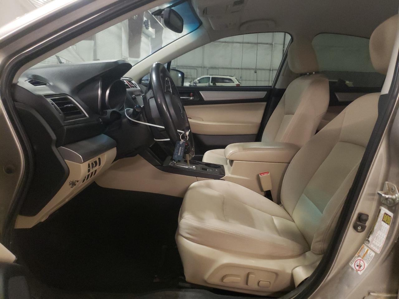 2015 Subaru Legacy 2.5I Premium VIN: 4S3BNBC65F3052768 Lot: 84193575