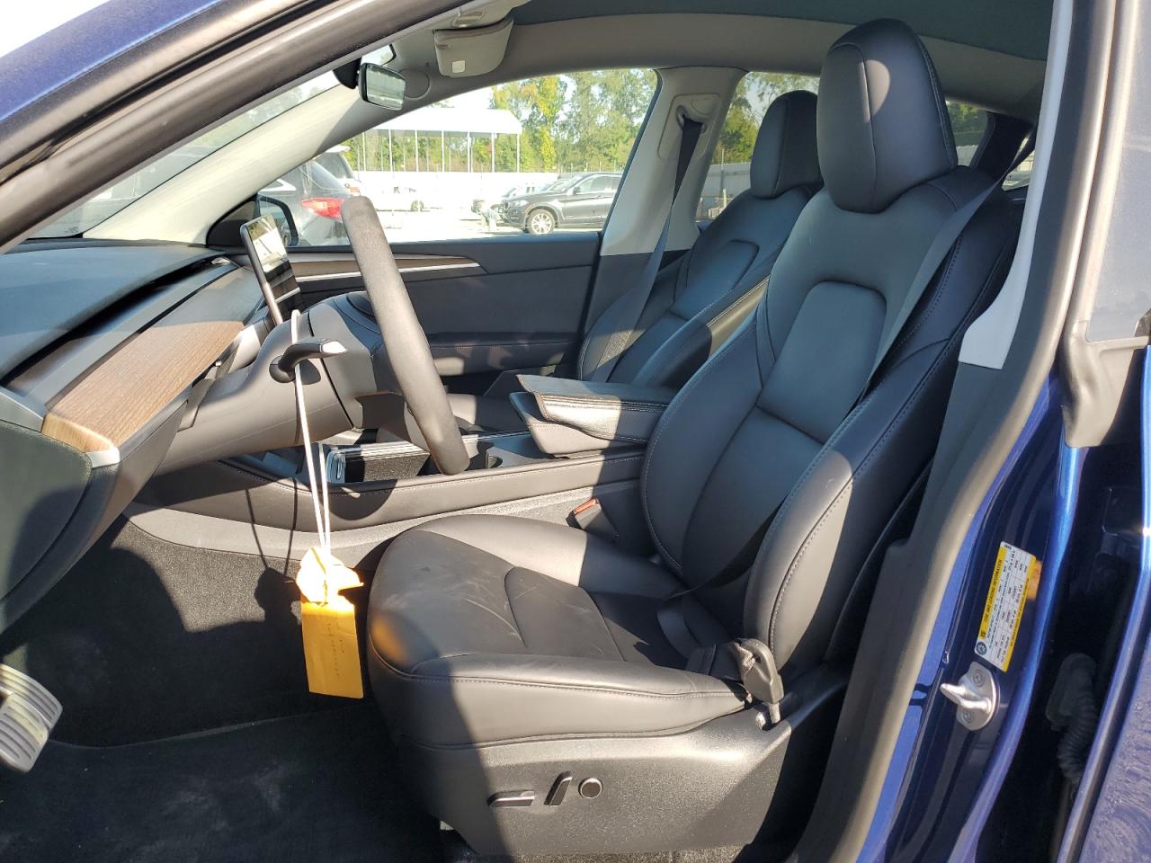 2023 Tesla Model Y VIN: 7SAYGDEF2PF830495 Lot: 70515575