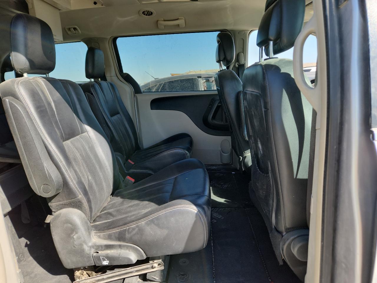 2013 Chrysler Town & Country Touring VIN: 2C4RC1BG7DR722155 Lot: 81029165