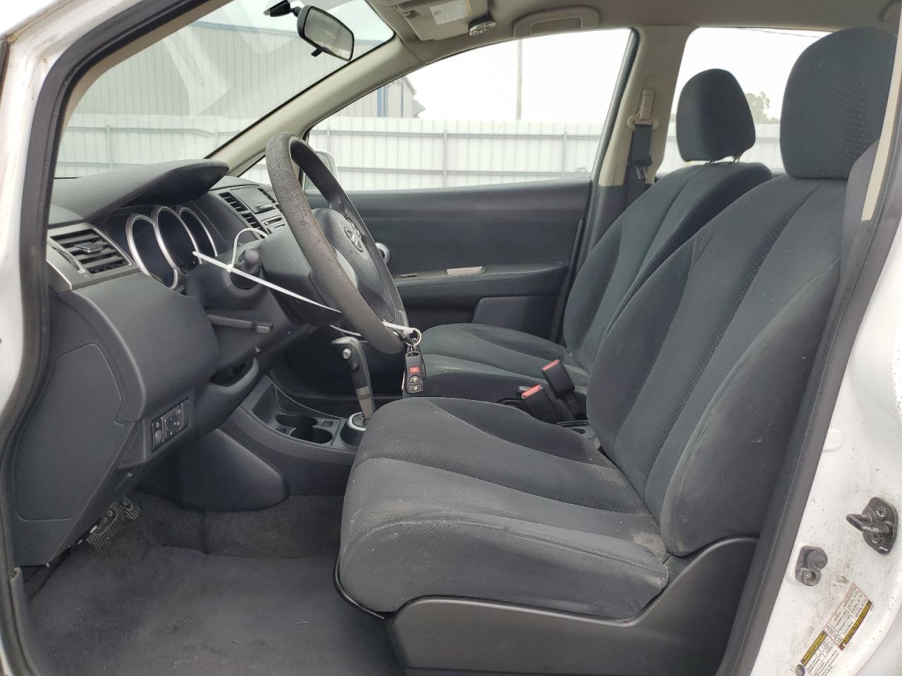 2010 Nissan Versa S VIN: 3N1BC1AP6AL443729 Lot: 83829095
