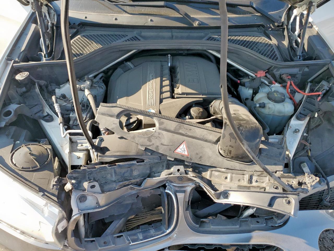 2016 BMW X6 xDrive35I VIN: 5UXKU2C56G0N82324 Lot: 80322095