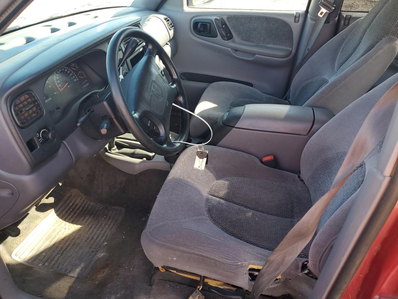 1998 Dodge Durango VIN: 1B4HS28YXWF108440 Lot: 81870455