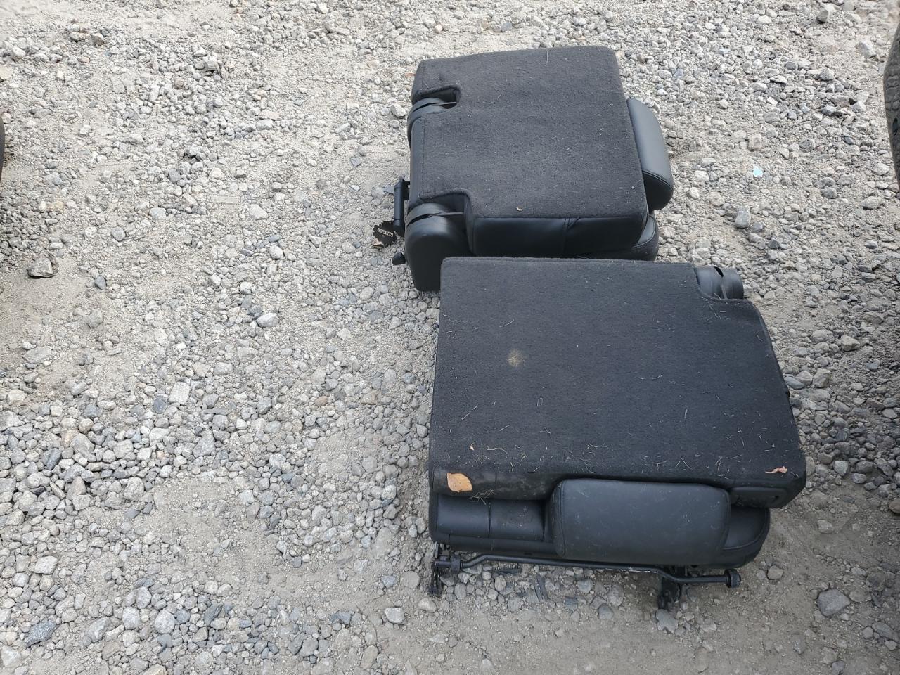 2009 GMC Yukon Slt VIN: 1GKFK33069R198145 Lot: 81145405