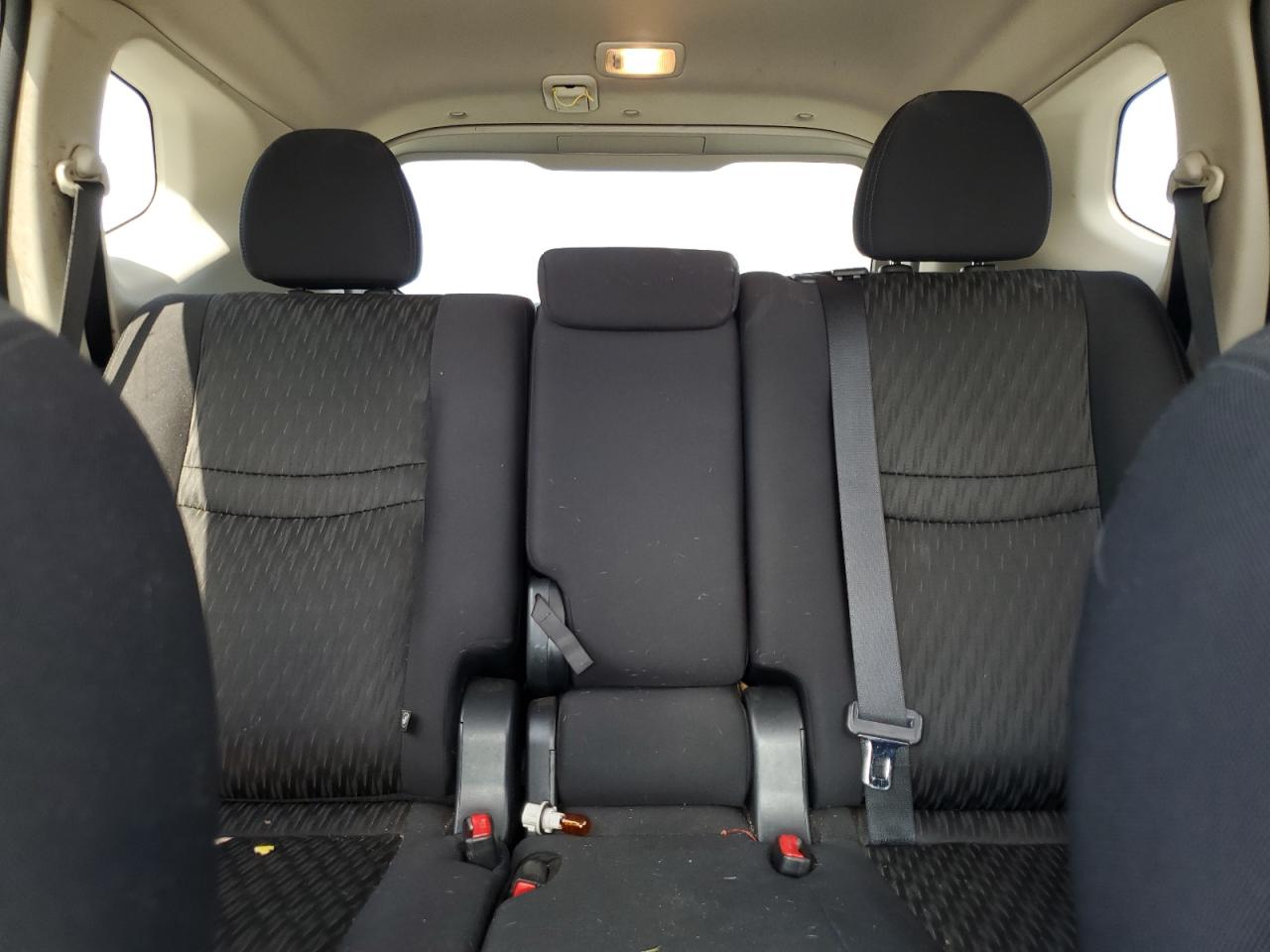 2018 Nissan Rogue S VIN: 5N1AT2MV9JC800420 Lot: 81827995