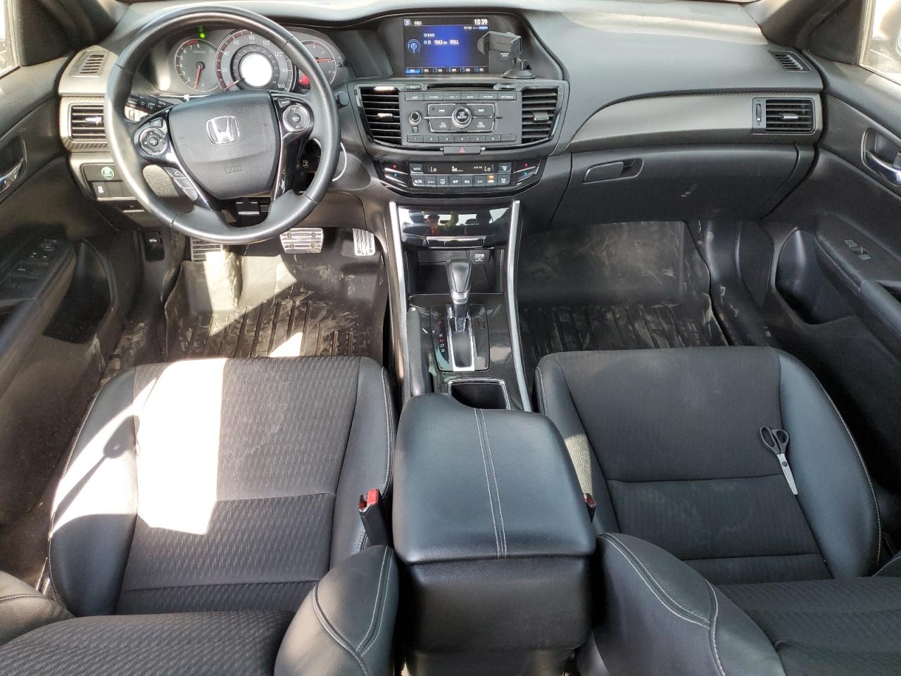 2017 Honda Accord Sport VIN: 1HGCR2F57HA260288 Lot: 71705485