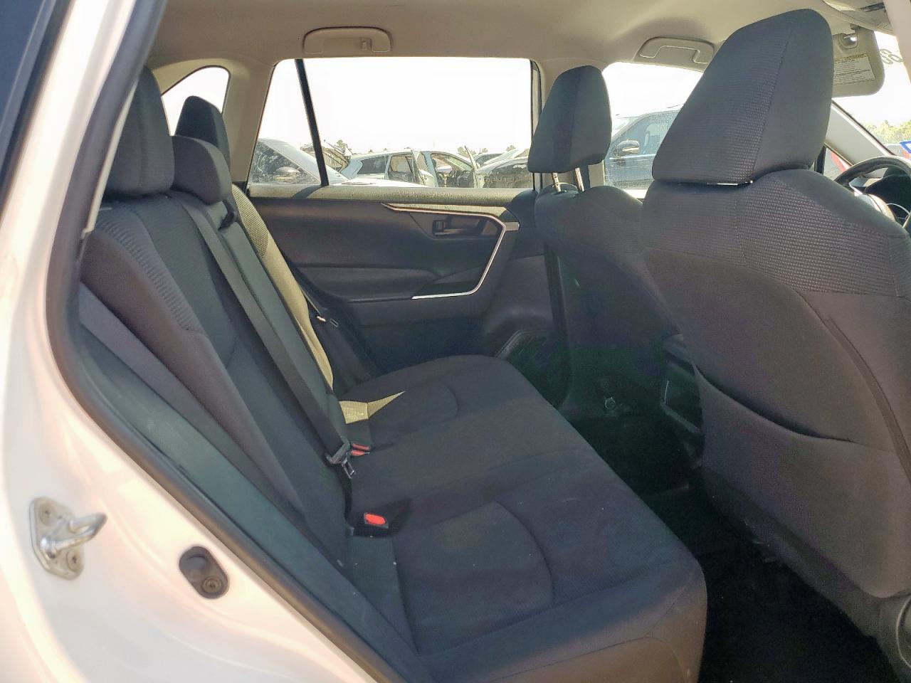 2020 Toyota Rav4 Le VIN: 2T3H1RFV6LW073641 Lot: 80342935