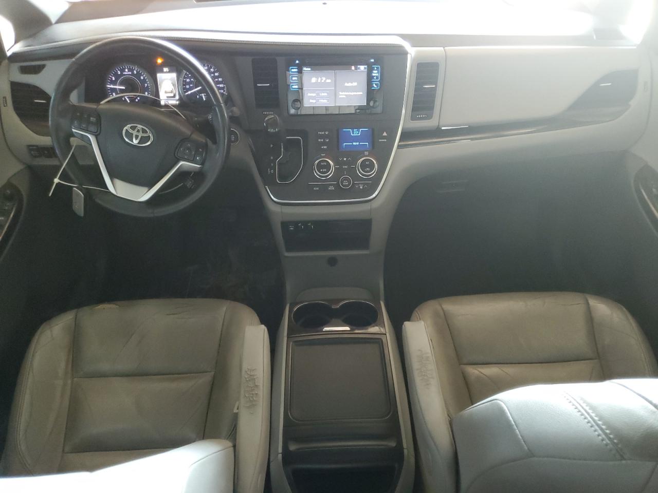 2017 Toyota Sienna Xle VIN: 5TDYZ3DCXHS808251 Lot: 84057965