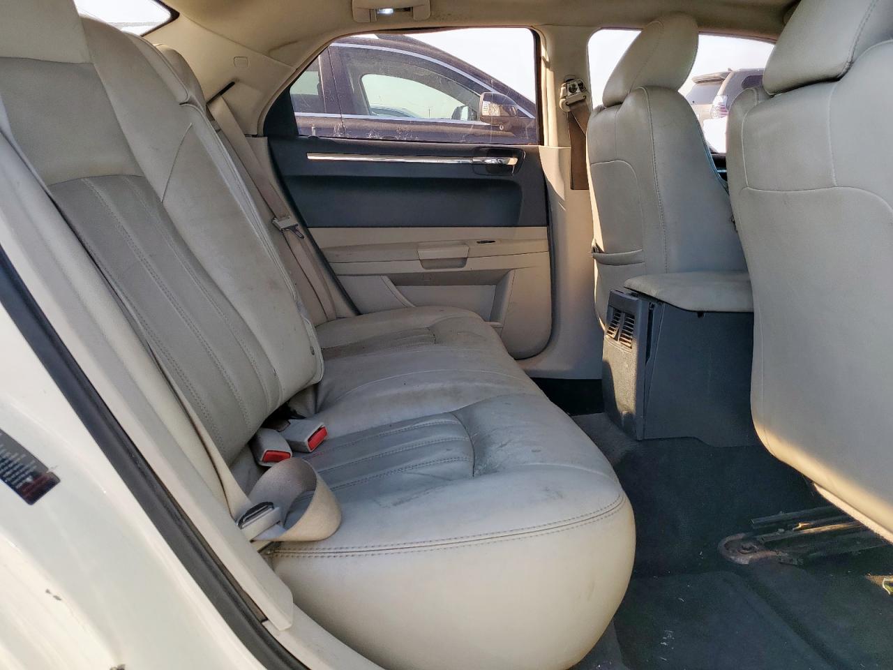 2006 Chrysler 300 Touring VIN: 2C3LA53G56H109689 Lot: 80462545