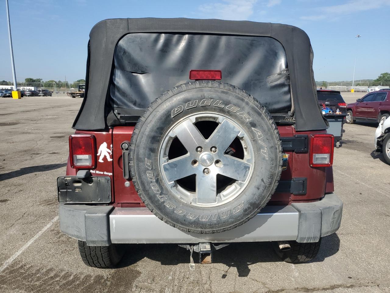 2008 Jeep Wrangler Unlimited Sahara VIN: 1J4GA59178L512671 Lot: 81886635