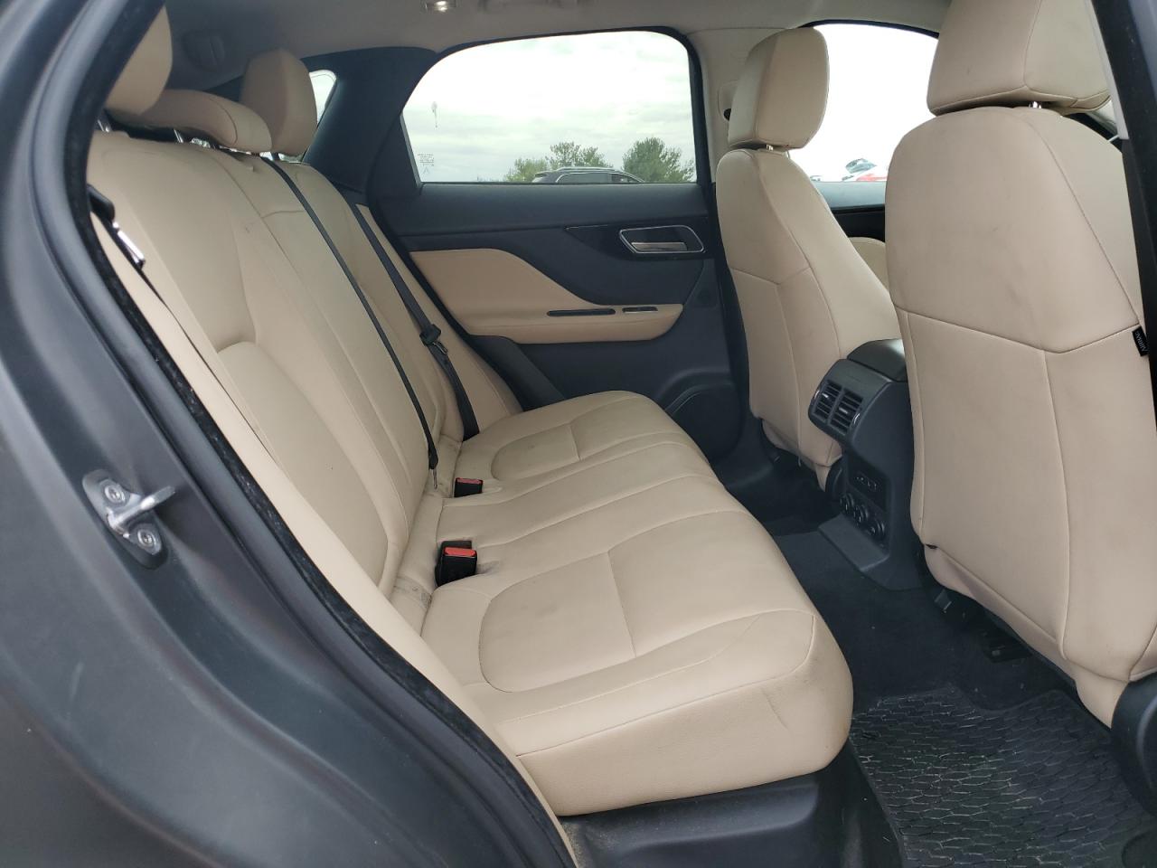 2018 Jaguar F-Pace Premium VIN: SADCJ2FX5JA272375 Lot: 80310765