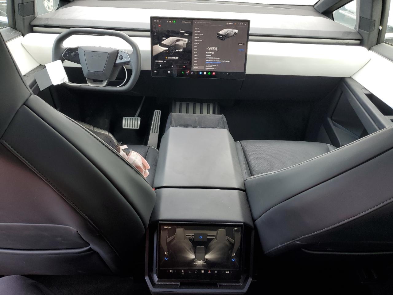 2024 Tesla Cybertruck VIN: 7G2CEHED1RA028066 Lot: 81125645