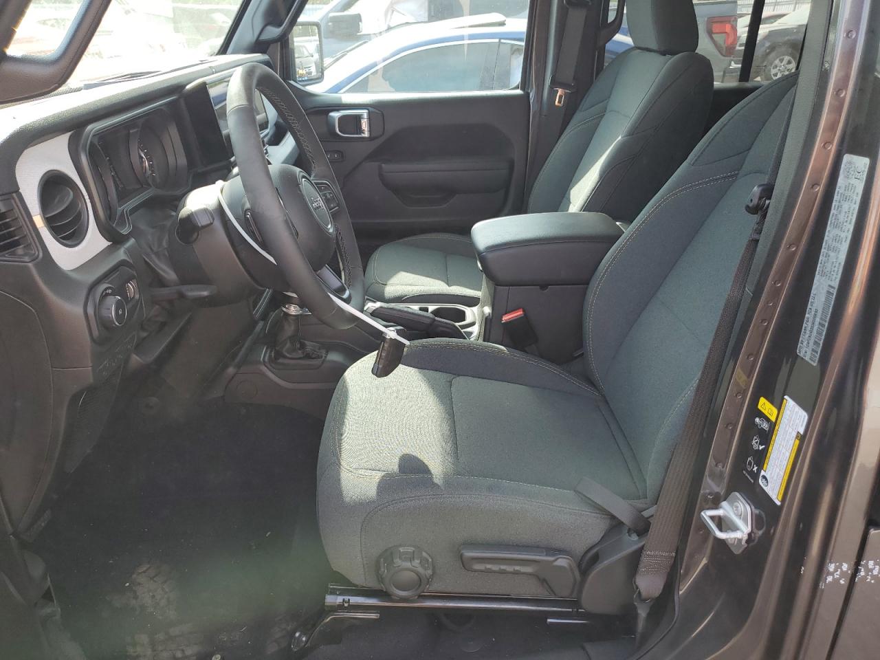 2025 Jeep Wrangler Sport VIN: 1C4PJXDG3SW565693 Lot: 80165015