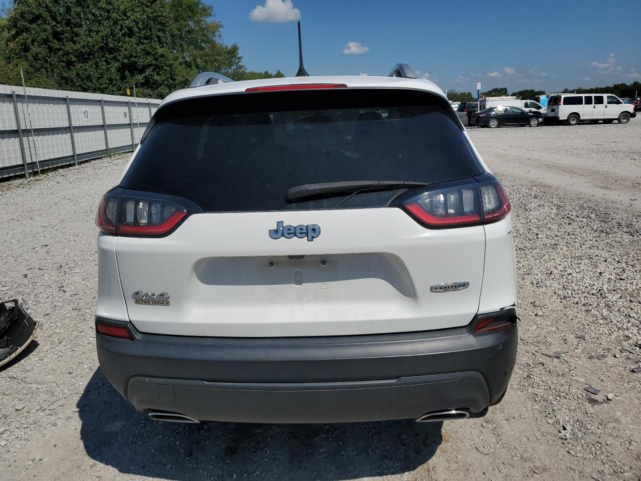 2019 Jeep Cherokee Latitude Plus VIN: 1C4PJMLX4KD252308 Lot: 43323061