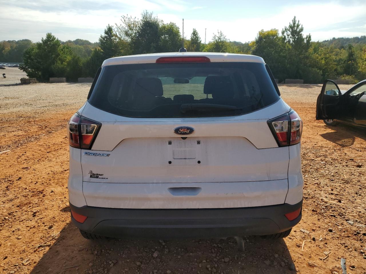 2017 Ford Escape S VIN: 1FMCU0F71HUA88353 Lot: 81199955