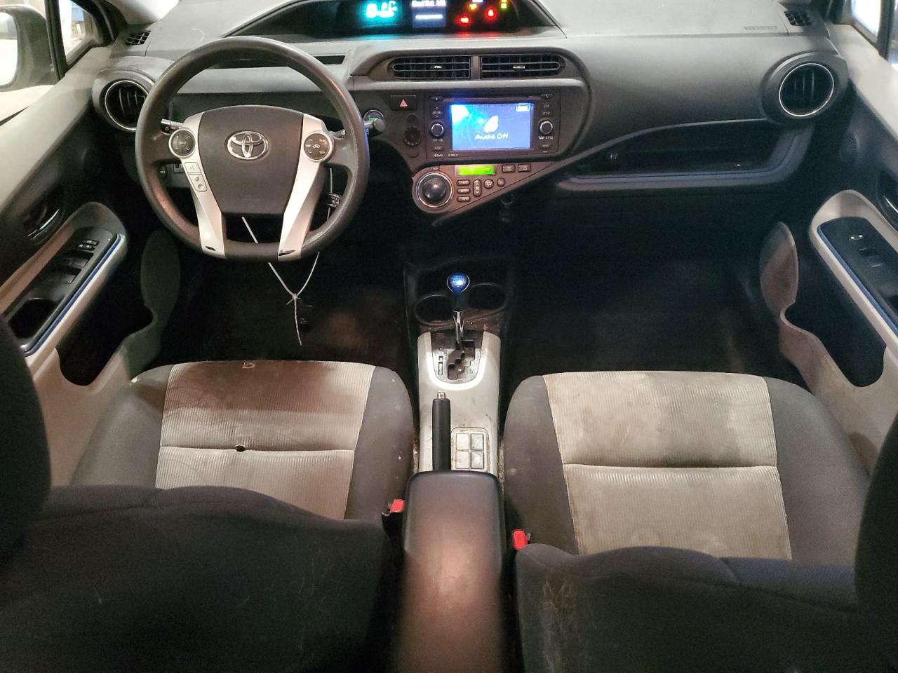 2013 Toyota Prius C VIN: JTDKDTB3XD1556550 Lot: 81502065