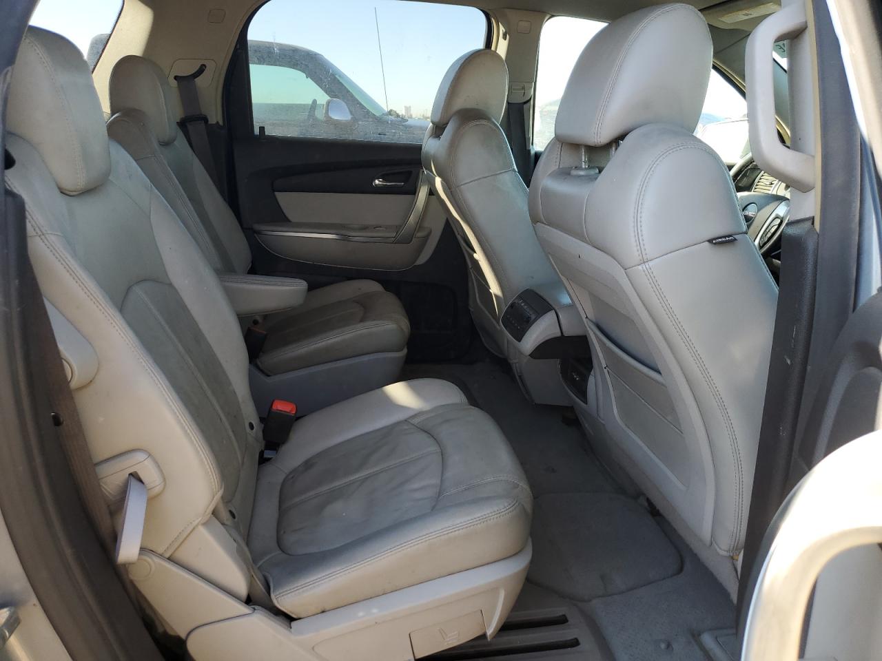 2008 GMC Acadia Slt-2 VIN: 1GKEV33758J111154 Lot: 81880745