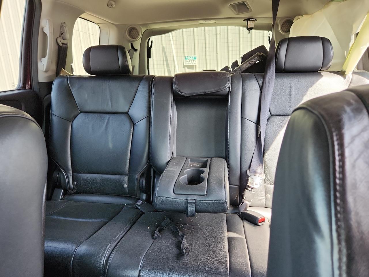 2010 Honda Pilot Touring VIN: 5FNYF4H90AB034390 Lot: 71918485