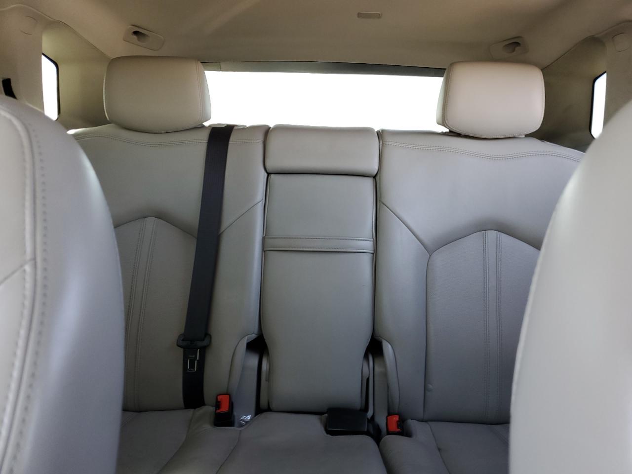 2015 Cadillac Srx Performance Collection VIN: 3GYFNCE36FS529190 Lot: 84301195