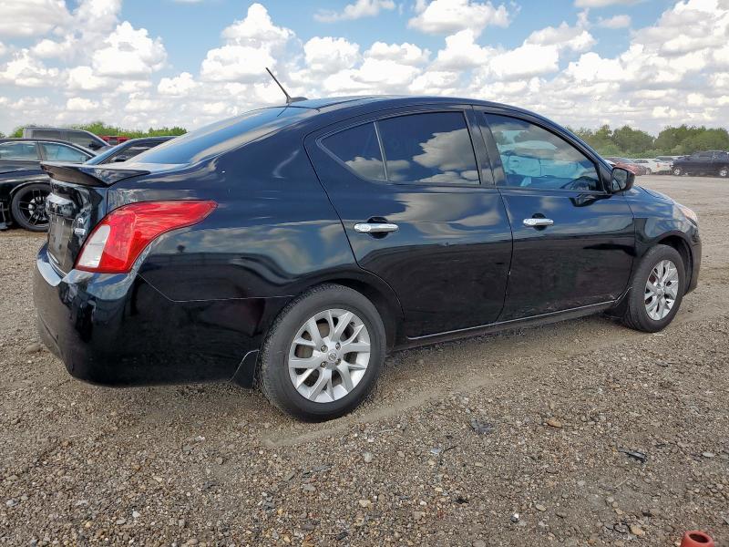  NISSAN VERSA 2017 Черный