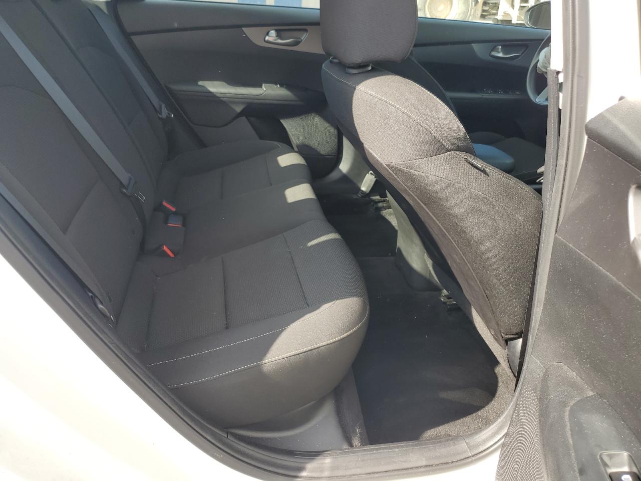 2021 Kia Forte Fe VIN: 3KPF24AD1ME276570 Lot: 84035015