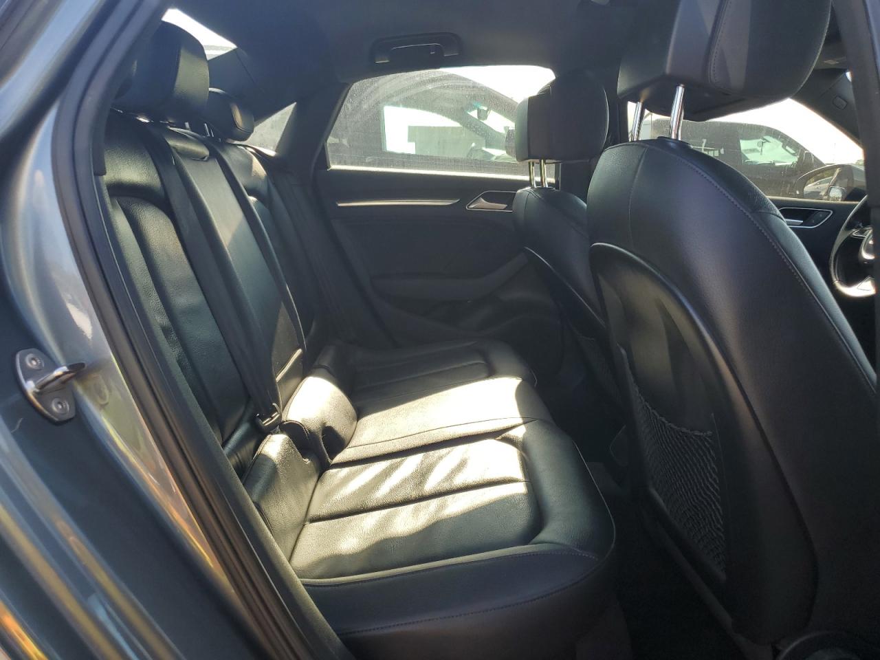 2015 Audi A3 Premium VIN: WAUBFGFF3F1011439 Lot: 71188295