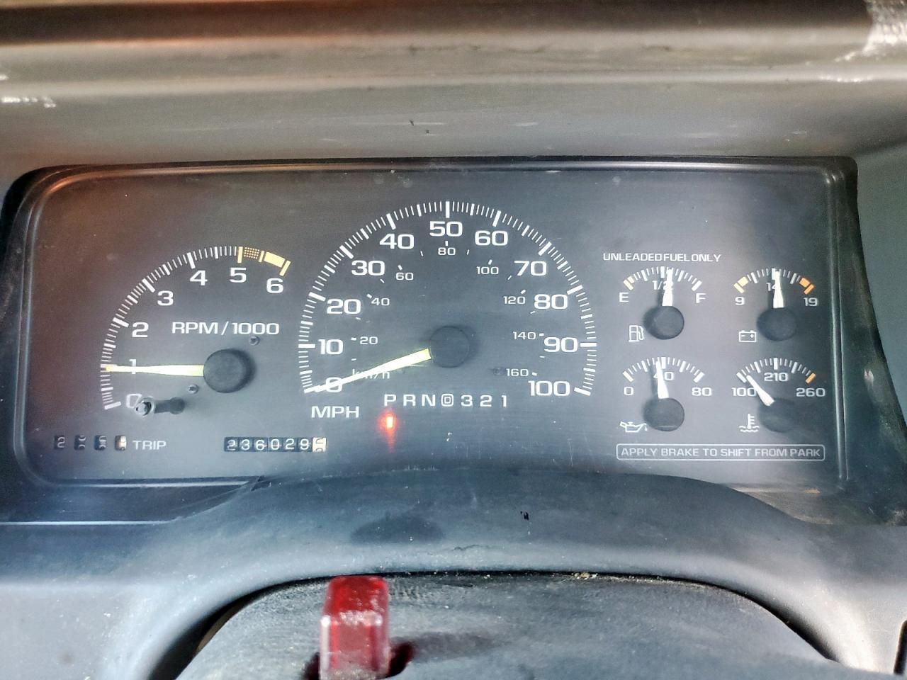 1996 Chevrolet Gmt-400 C1500 VIN: 1GCEC14W0TZ130166 Lot: 80918325