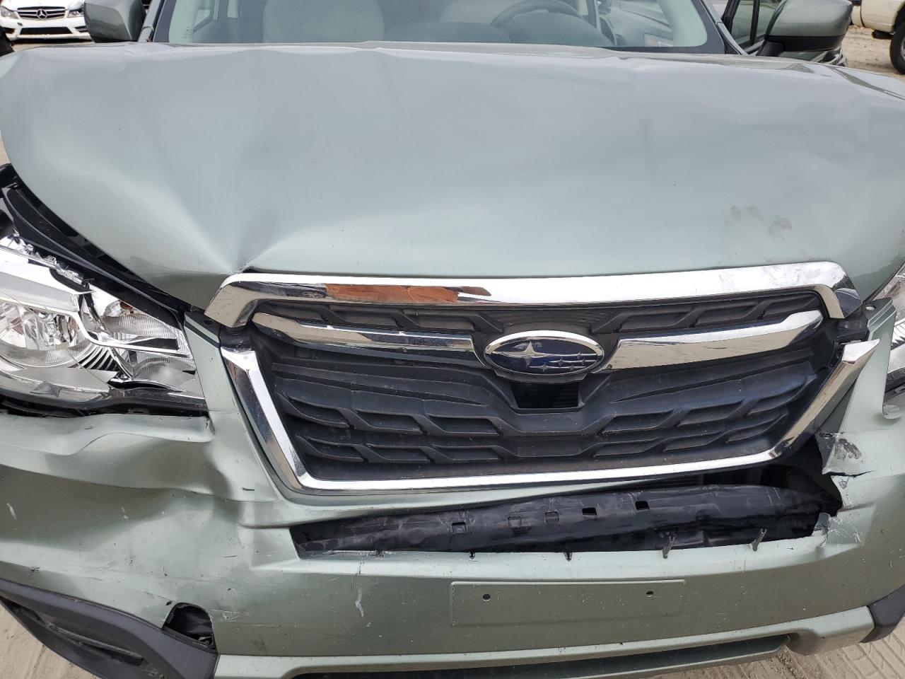 2017 Subaru Forester 2.5I Premium VIN: JF2SJAEC9HH550102 Lot: 81797315