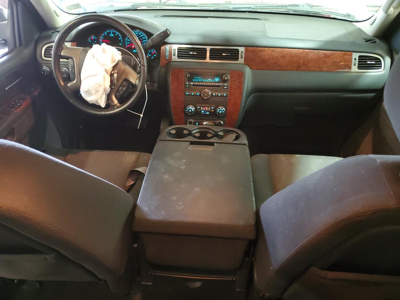 2013 Chevrolet Suburban K1500 Ls VIN: 1GNSKHE72DR266801 Lot: 71655405