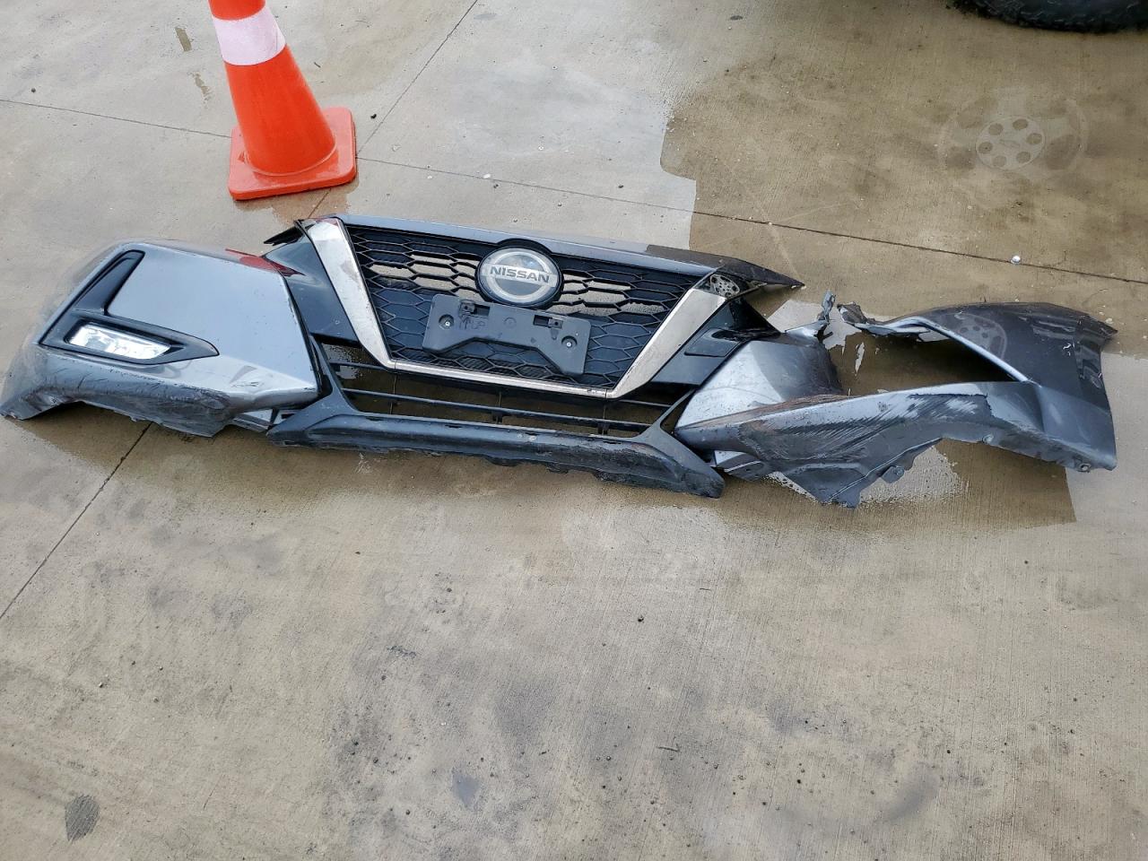 2003 Chevrolet Silverado C1500 VIN: 2GCEC19V131407075 Lot: 82038005