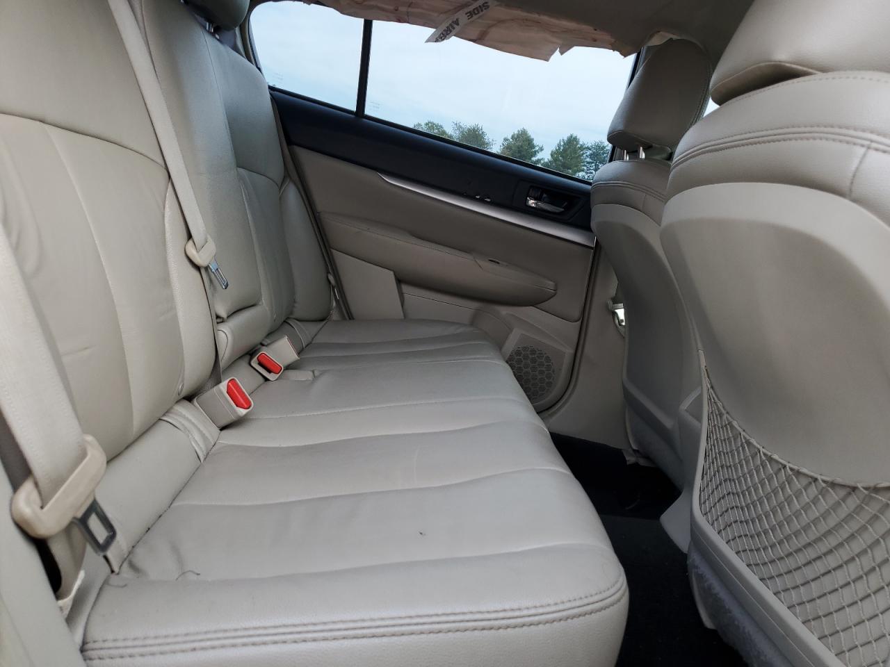 2014 Subaru Legacy 2.5I Premium VIN: 4S3BMBC63E3009290 Lot: 83779115