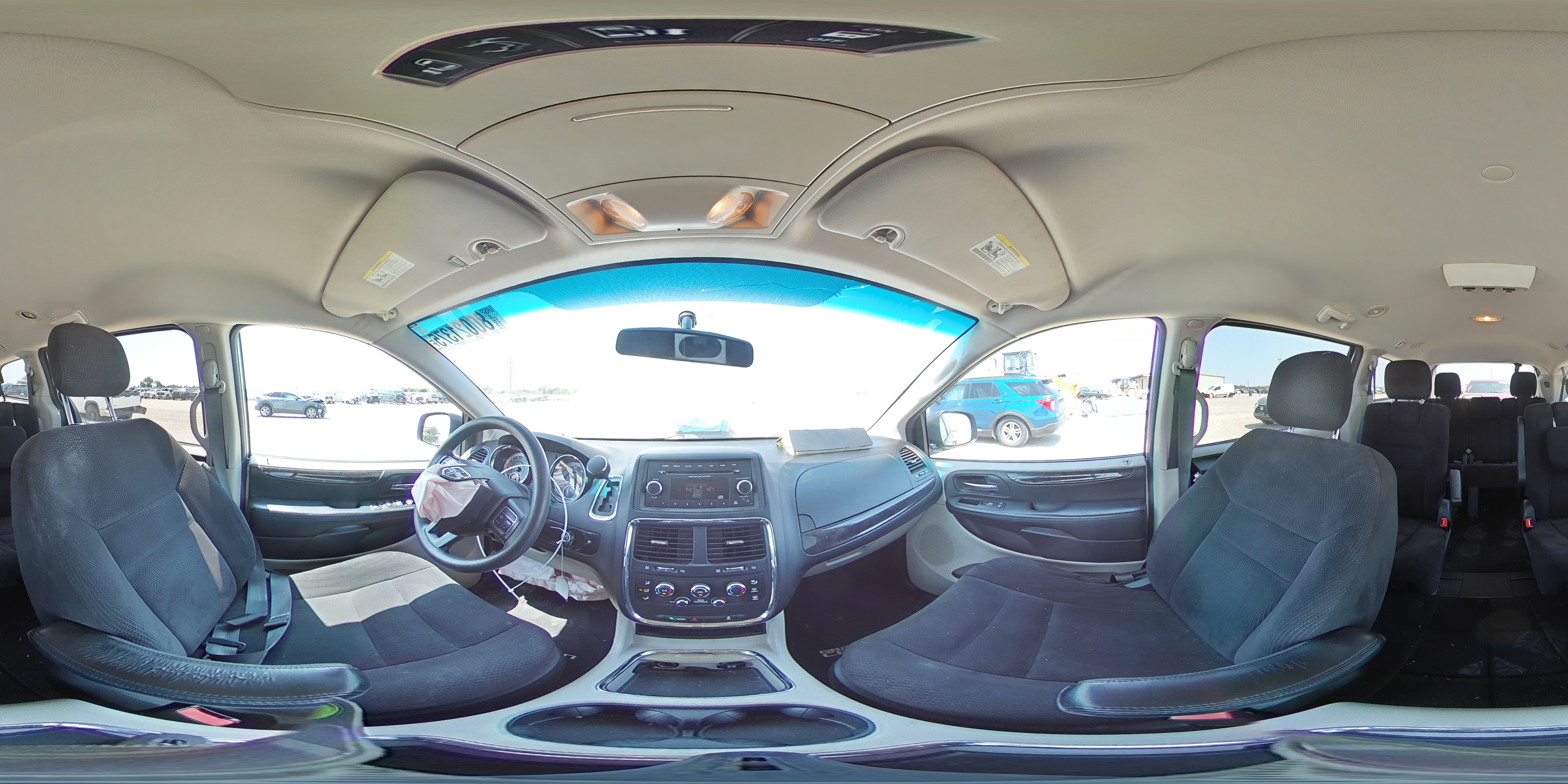 2015 Dodge Grand Caravan Sxt VIN: 2C4RDGCG5FR556638 Lot: 80021375
