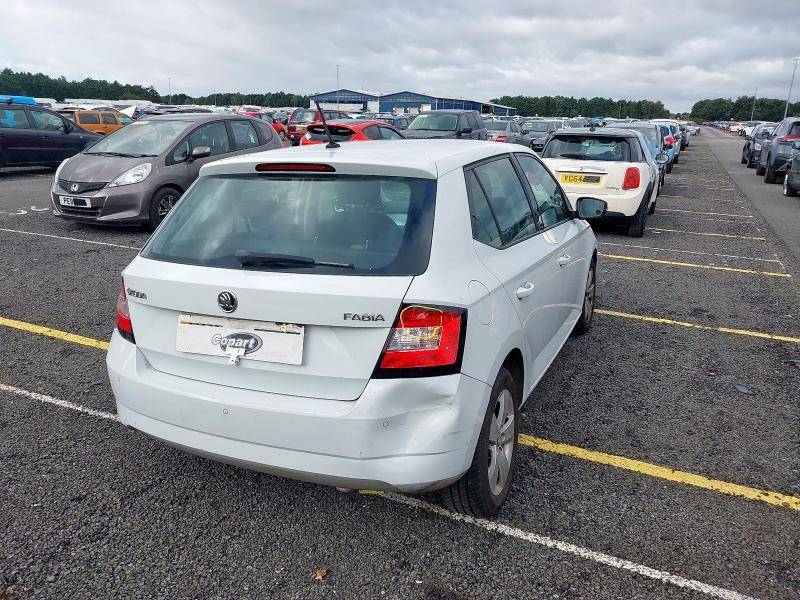 2016 SKODA FABIA SE TSI 
