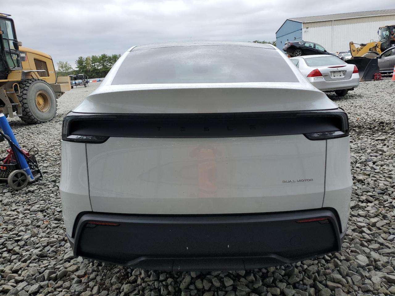 2026 Tesla Model Y VIN: 7SAYGDEE1TA461241 Lot: 80919845