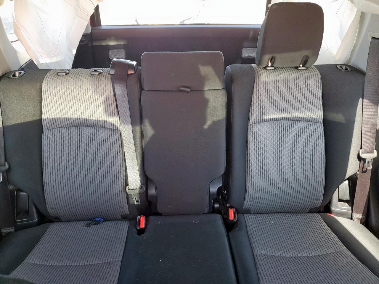 2018 Toyota 4Runner Sr5 VIN: JTEZU5JR3J5166941 Lot: 70983685