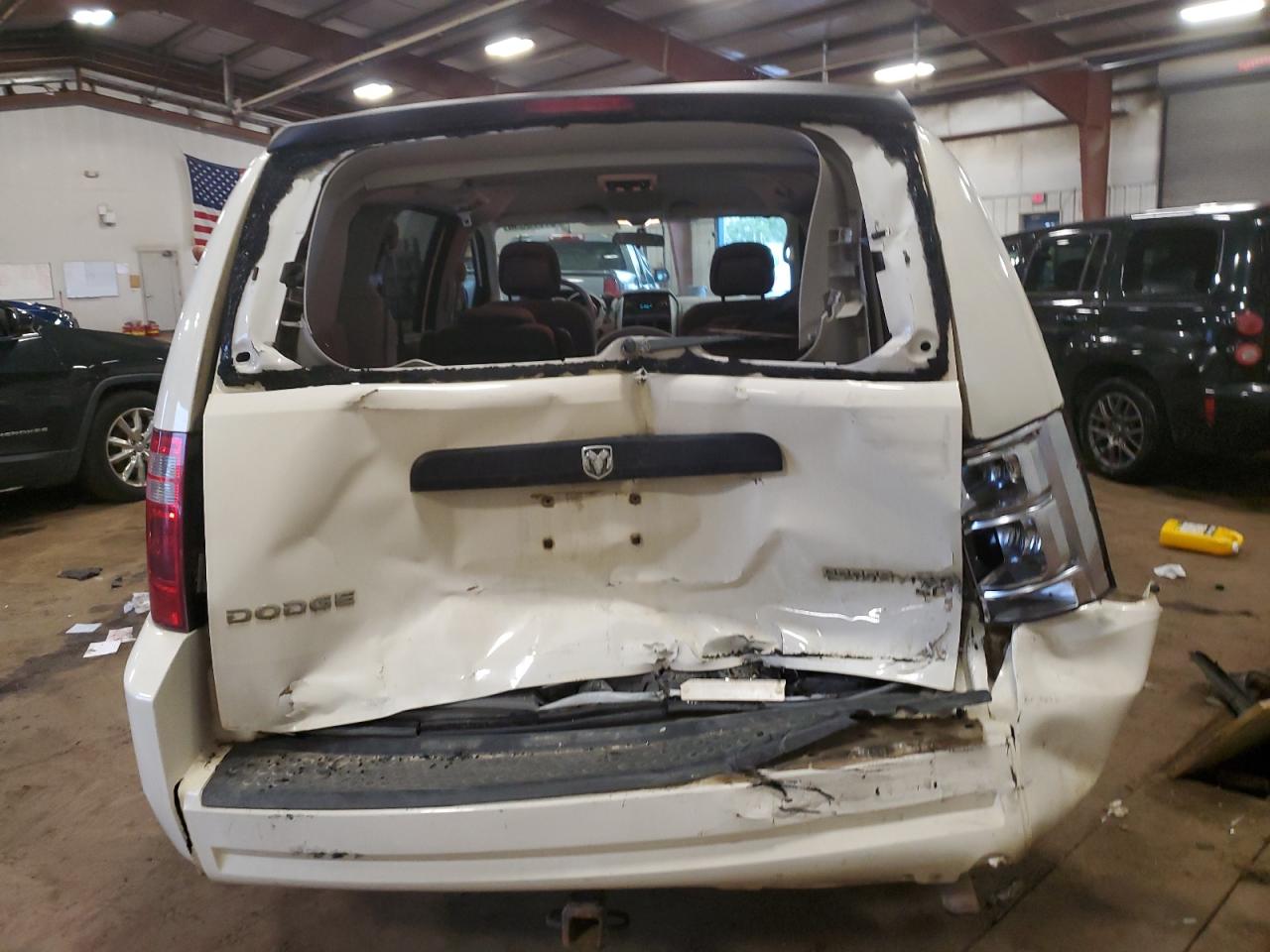2010 Dodge Grand Caravan Hero VIN: 2D4RN3D1XAR455672 Lot: 81775395