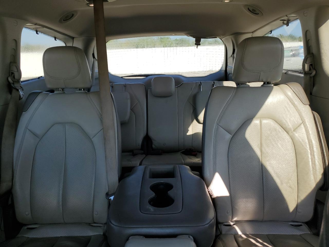 2017 Chrysler Pacifica Touring L Plus VIN: 2C4RC1EG2HR832192 Lot: 84389745