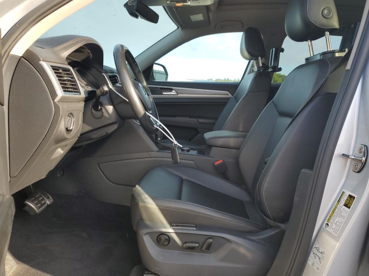 2018 Volkswagen Atlas Sel VIN: 1V2RR2CAXJC579879 Lot: 71399905