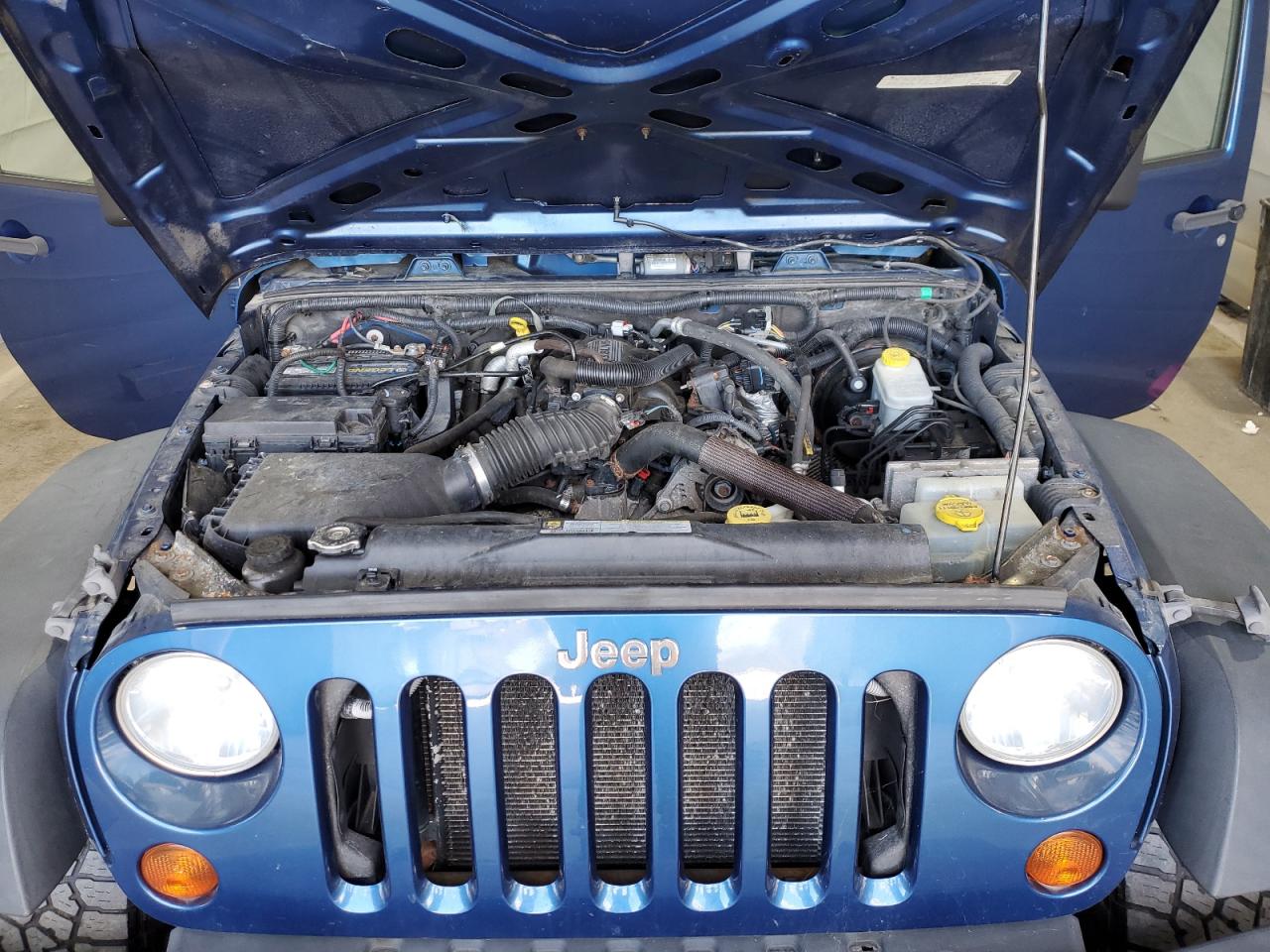 2010 Jeep Wrangler Unlimited Sport VIN: 1J4BA3H13AL199267 Lot: 84797605