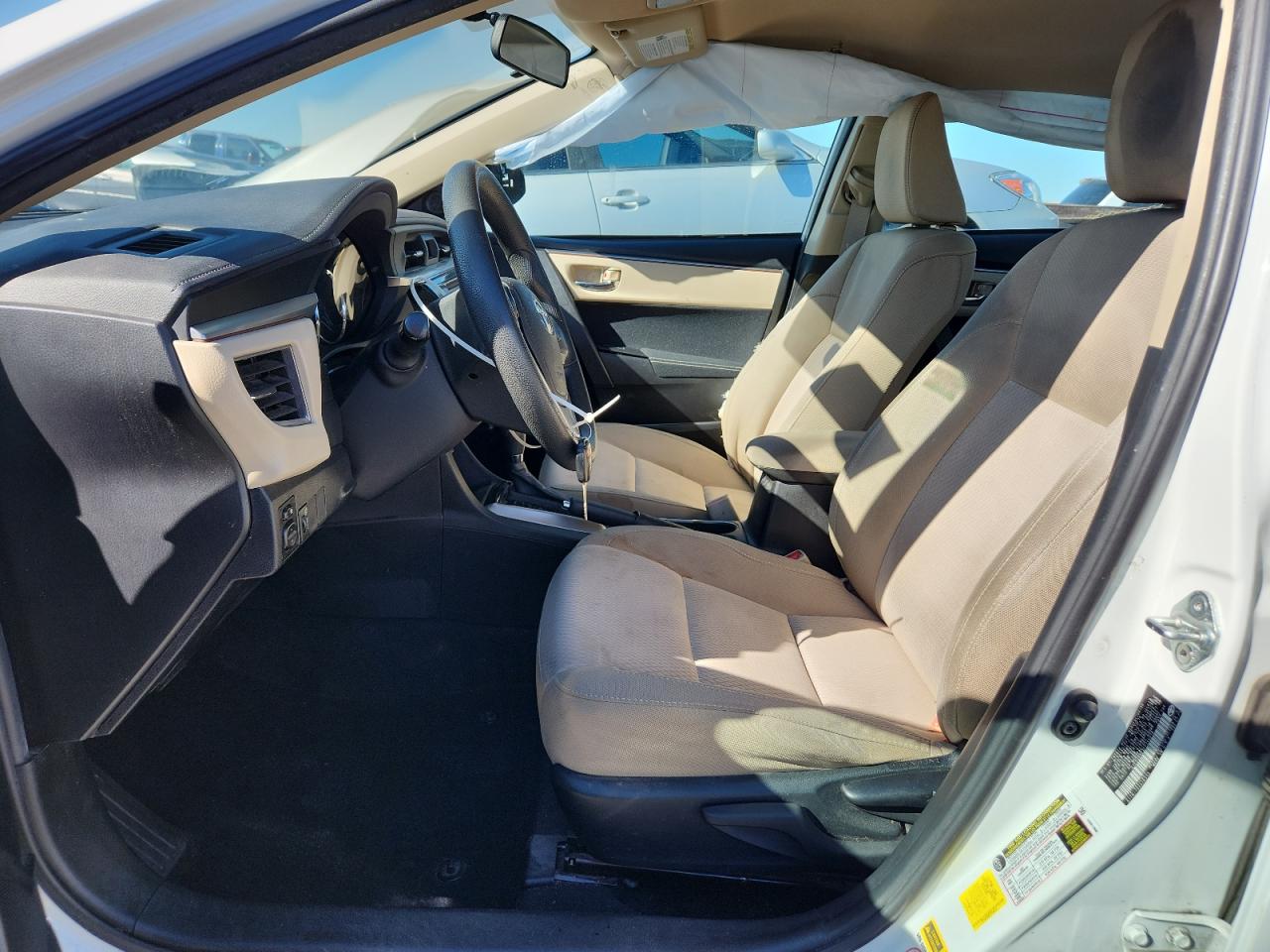 2015 Toyota Corolla L VIN: 5YFBURHE3FP245018 Lot: 81093465