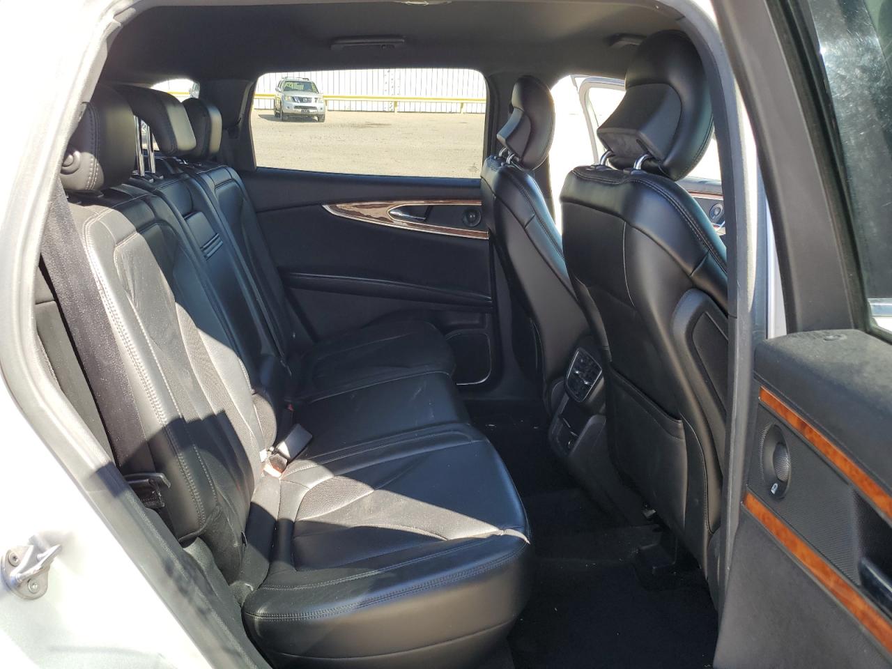 2016 Lincoln Mkx Select VIN: 2LMTJ6KR6GBL22532 Lot: 81919245