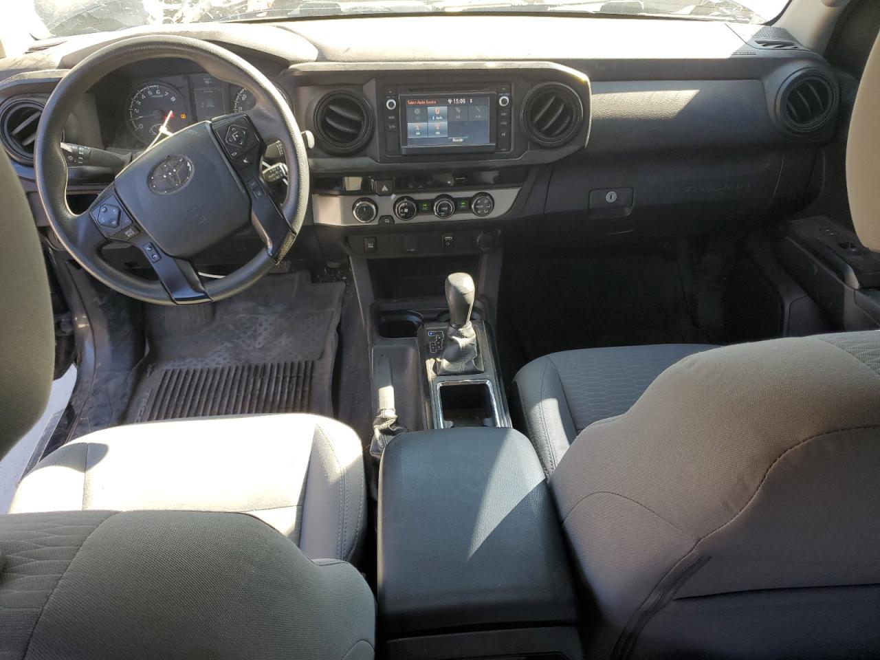 2018 Toyota Tacoma Double Cab VIN: 3TMCZ5AN2JM129950 Lot: 81664055