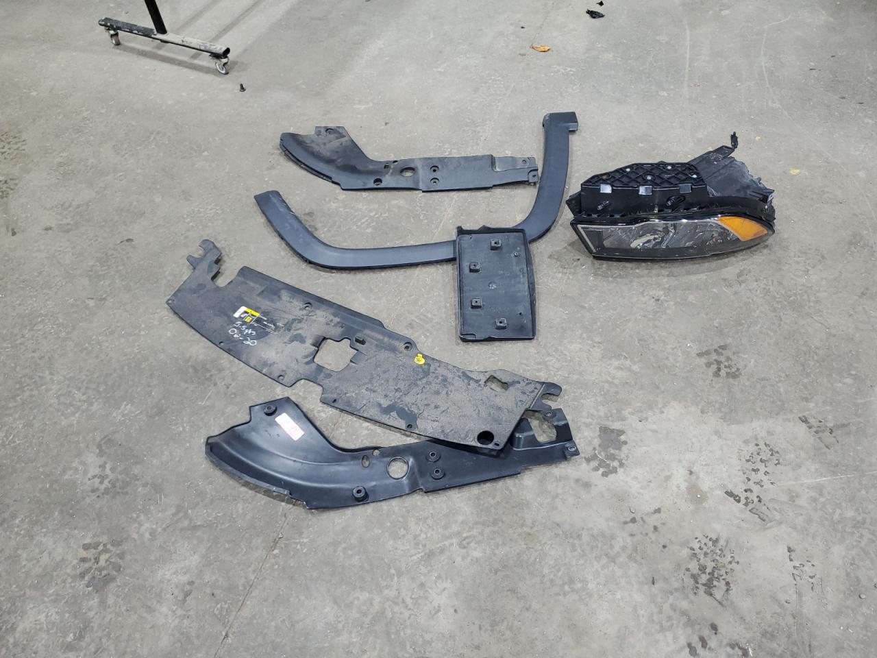 2018 Jeep Compass Latitude VIN: 3C4NJDBB6JT154533 Lot: 71853865