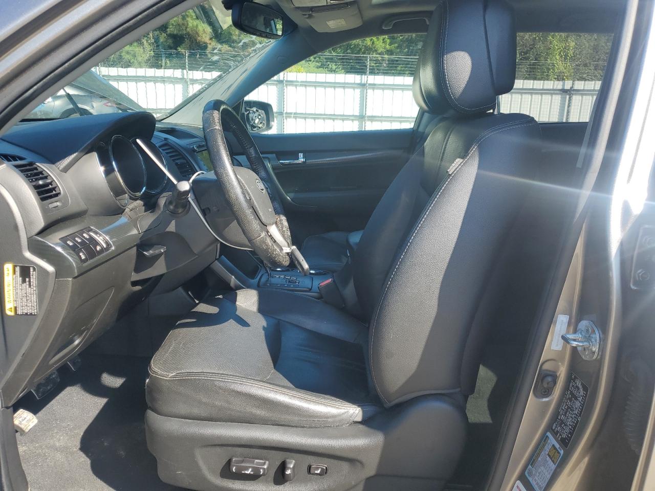 2011 Kia Sorento Sx VIN: 5XYKWDA20BG161248 Lot: 81315215