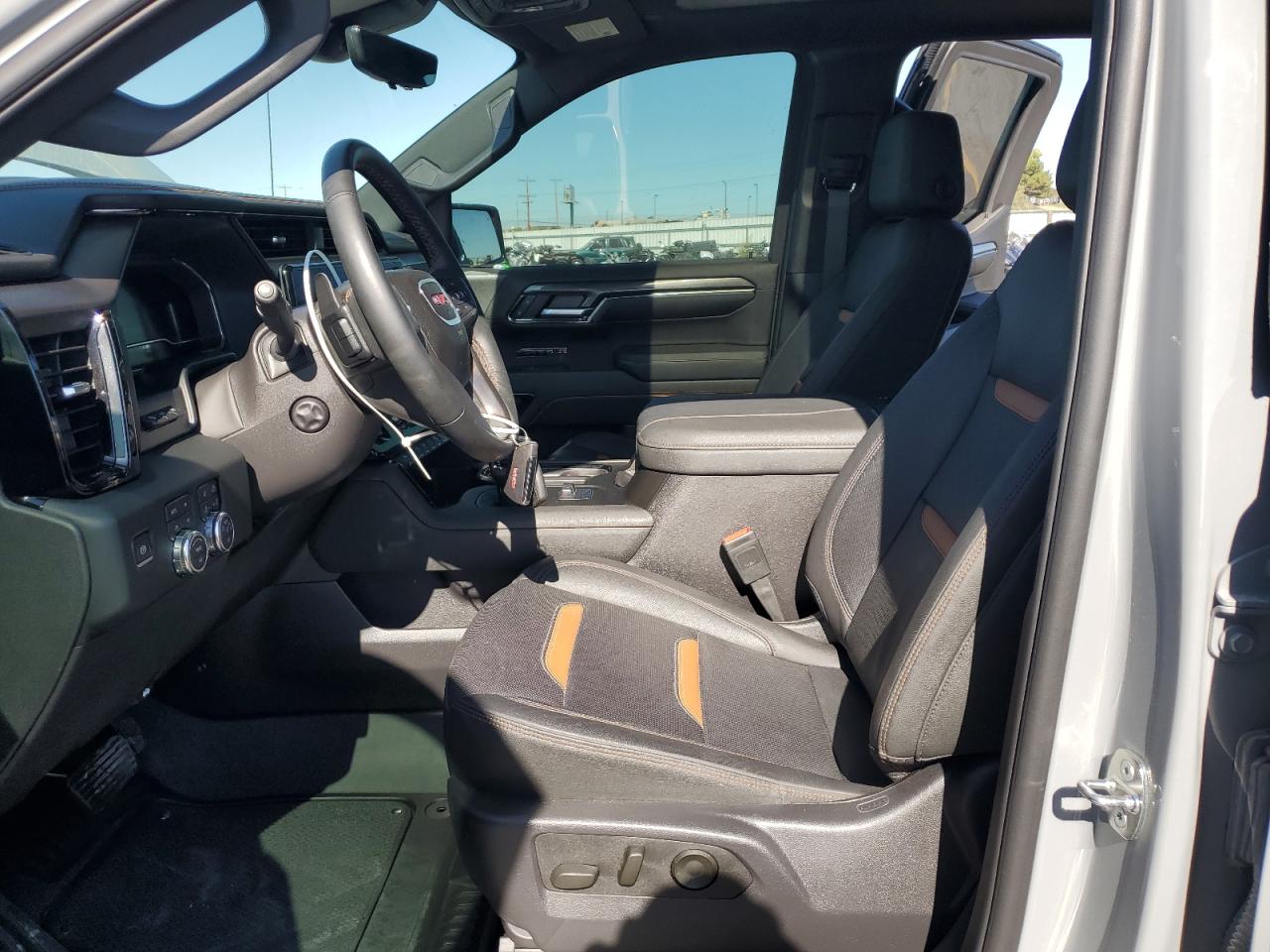 2024 GMC Sierra K1500 At4 VIN: 3GTUUEE82RG428436 Lot: 80740985