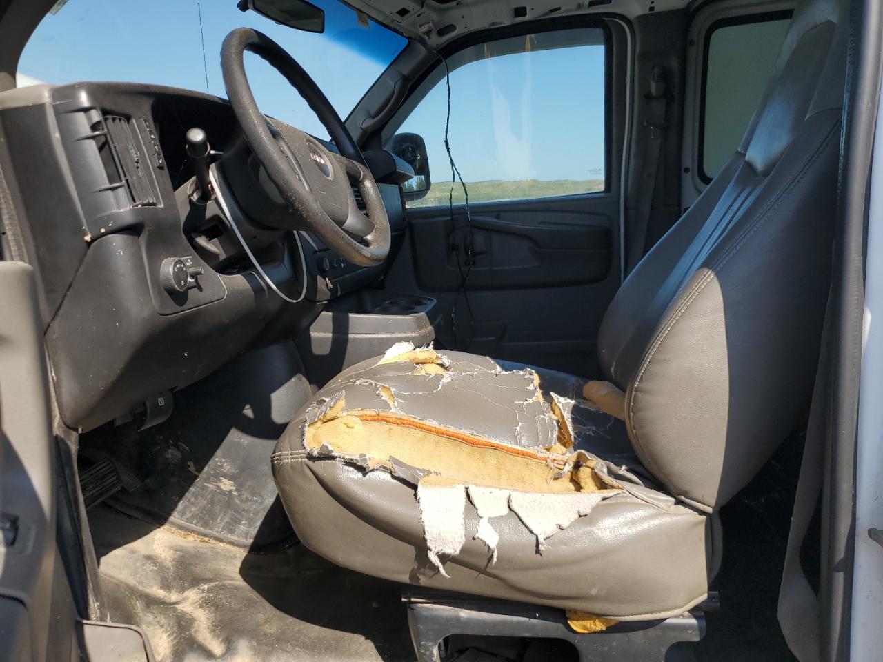 2015 GMC Savana G2500 VIN: 1GTW7FCG1F1286137 Lot: 80660475