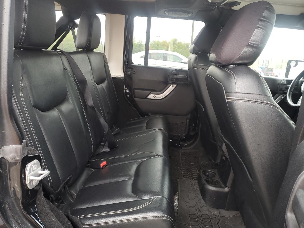 2014 Jeep Wrangler Unlimited Sahara VIN: 1C4BJWEG9EL142643 Lot: 81122155