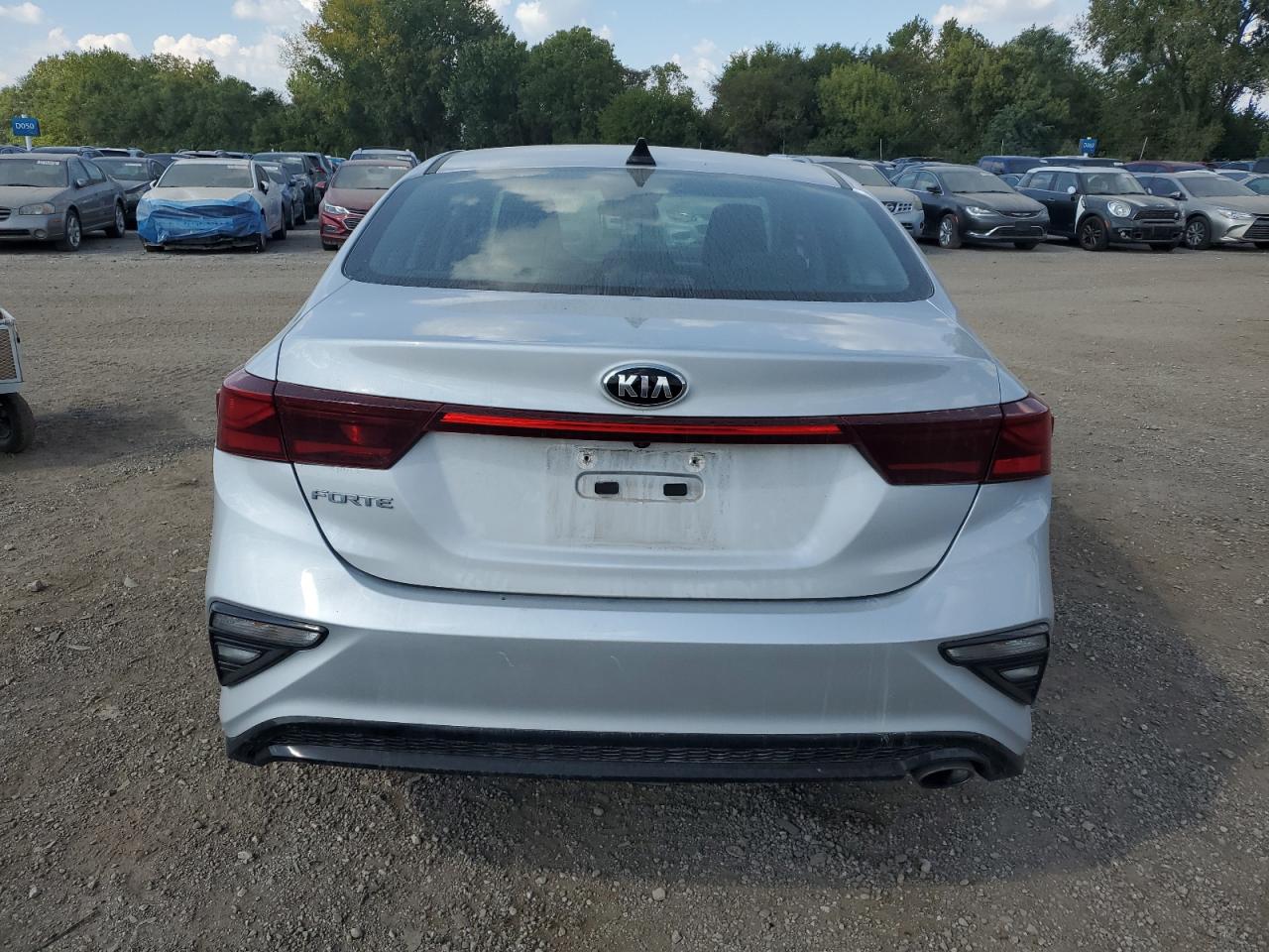 2021 Kia Forte Fe VIN: 3KPF24AD4ME352783 Lot: 81837955