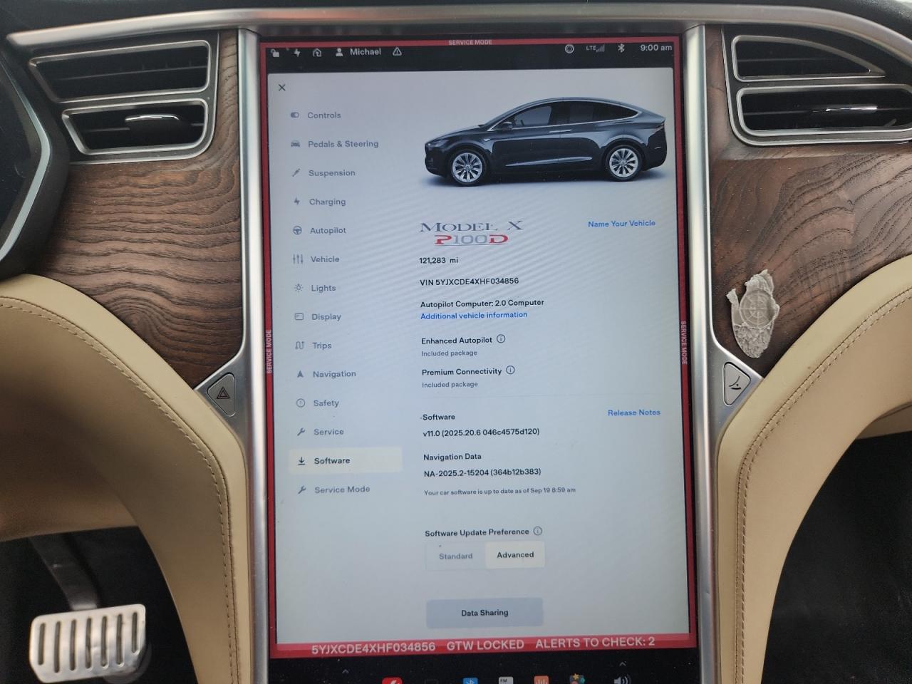 2017 Tesla Model X VIN: 5YJXCDE4XHF034856 Lot: 81255455