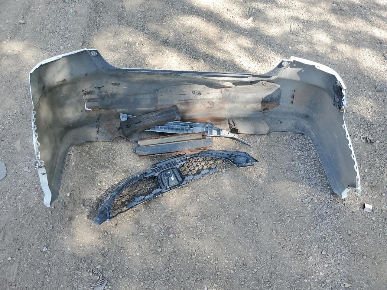 2004 Acura 1.7El Touring VIN: 2HHES36634H001199 Lot: 70046705